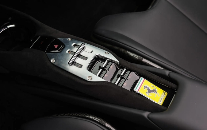 Ferrari 296 GTS cena 499000 przebieg: 1200, rok produkcji 2023 z Krosno małe 211
